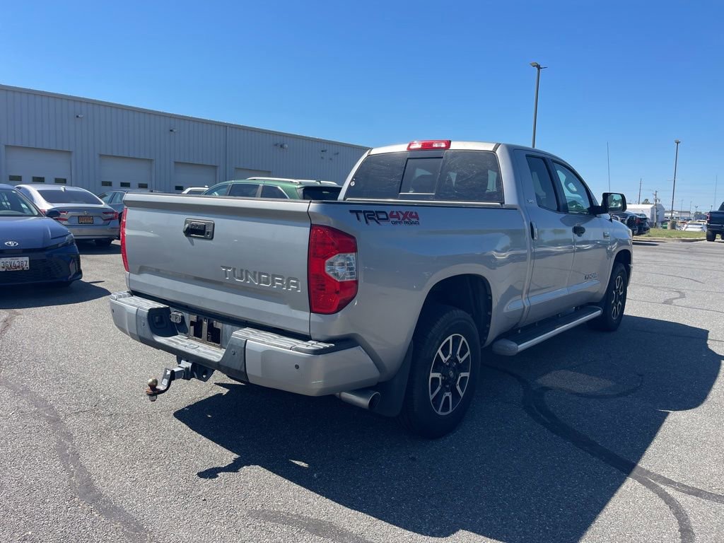 Used 2016 Toyota Tundra SR5 w/ TRD Off Road Package AWD/4WD image 5