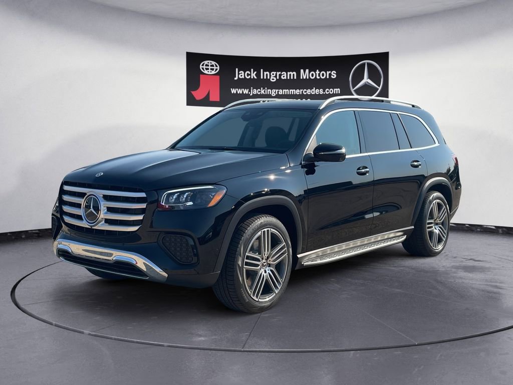 New 2026 Mercedes-Benz GLS 450 4MATIC image 1