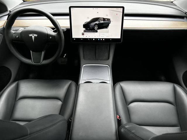 Used 2024 Tesla Model Y Long Range AWD/4WD image 11