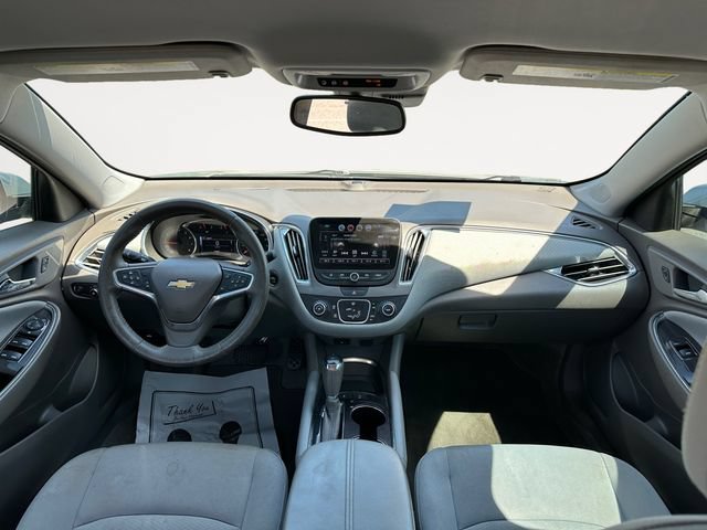 Used 2017 Chevrolet Malibu LT w/ Driver Confidence Package FWD image 10