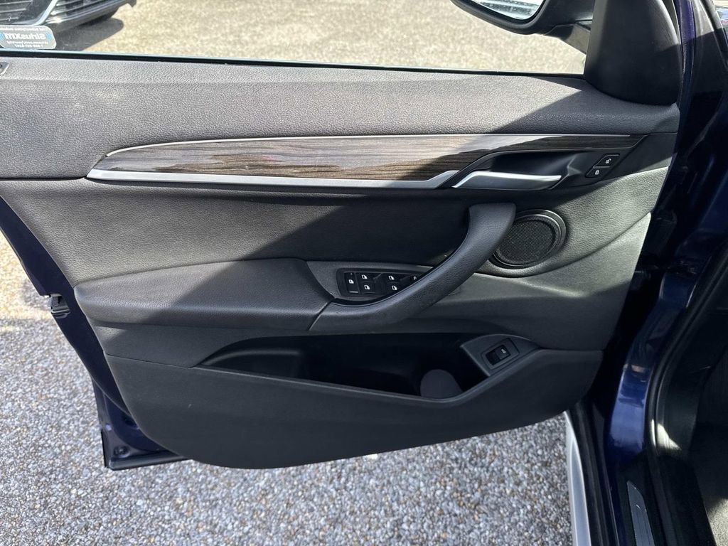 Used 2018 BMW X1 xDrive28i w/ Convenience Package image 21