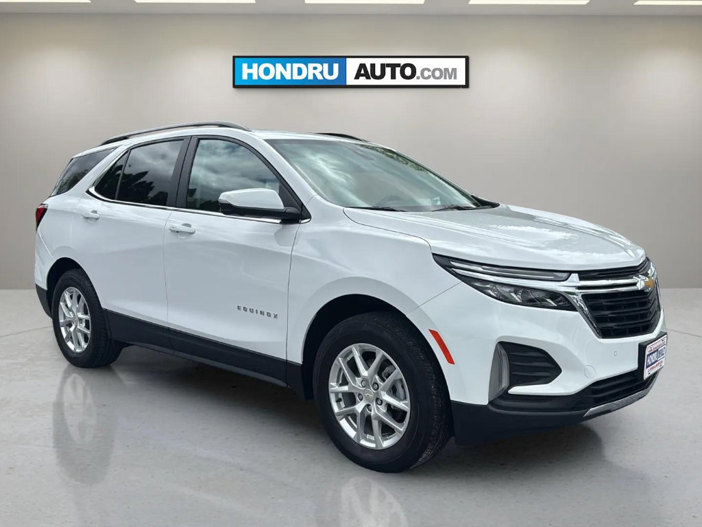 Used 2023 Chevrolet Equinox LT AWD/4WD image 2