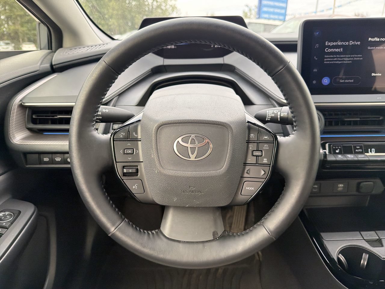 Used 2023 Toyota Prius XLE AWD/4WD image 14