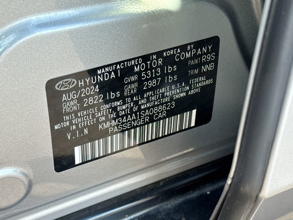Used 2025 Hyundai Ioniq 6 SEL RWD image 29