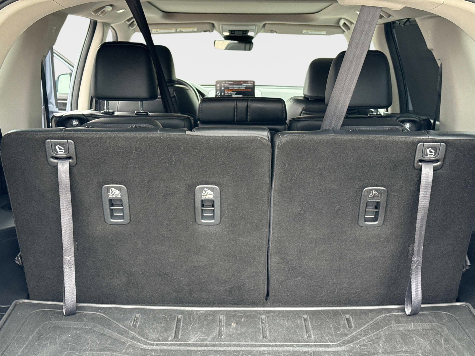 Used 2023 Honda Pilot Elite image 12
