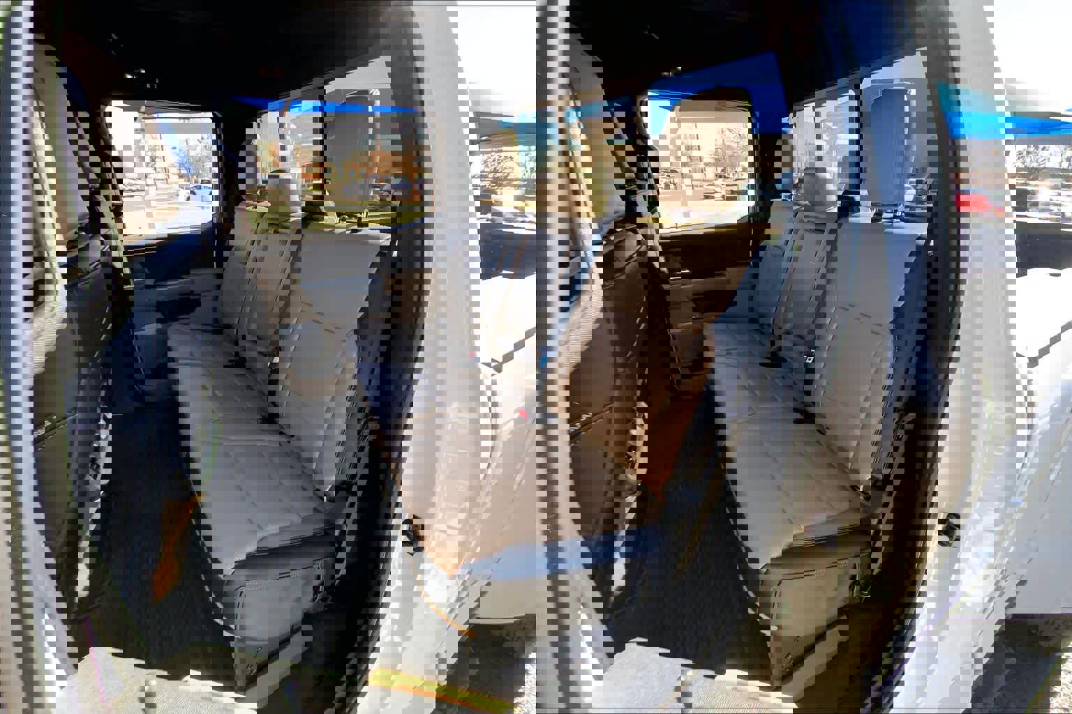 Used 2025 Ford F350 Lariat image 21