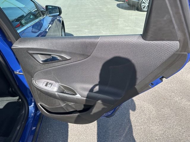Used 2023 Chevrolet Malibu LT FWD image 12