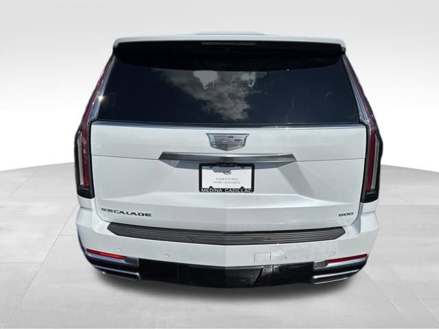 Certified 2026 Cadillac Escalade Luxury w/ LPO, Radiant Package image 5