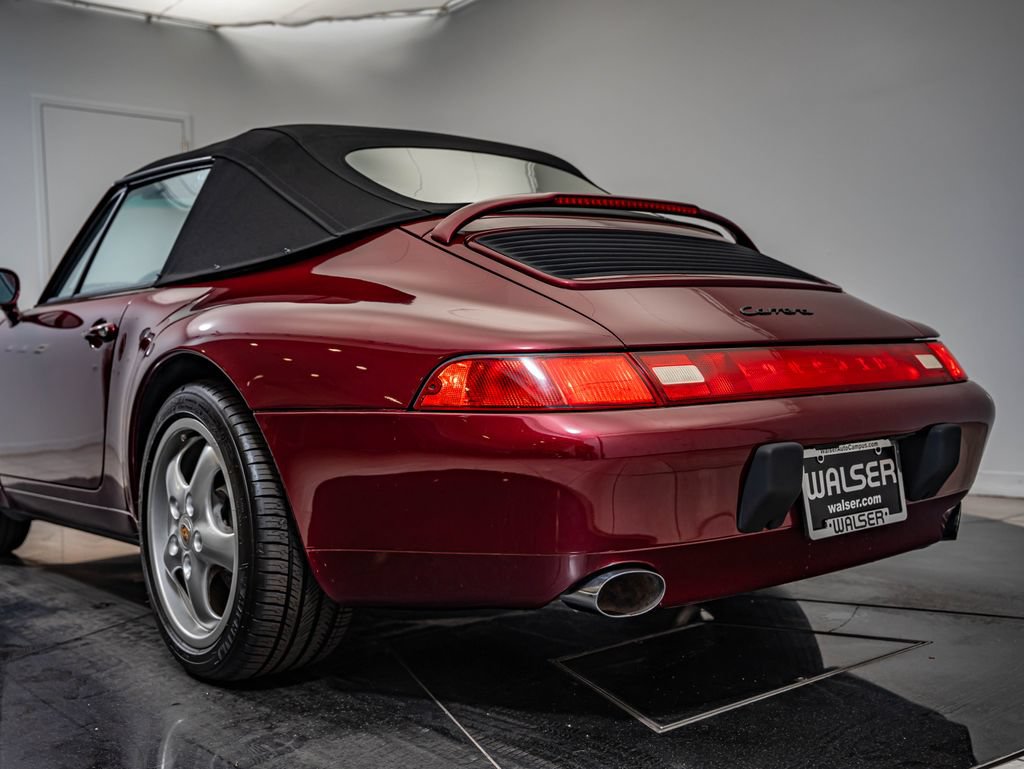 Used 1998 Porsche 911 Carrera RWD image 24