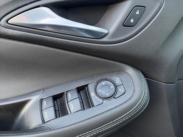 Certified 2024 Buick Encore GX Preferred w/ Comfort Package FWD image 22