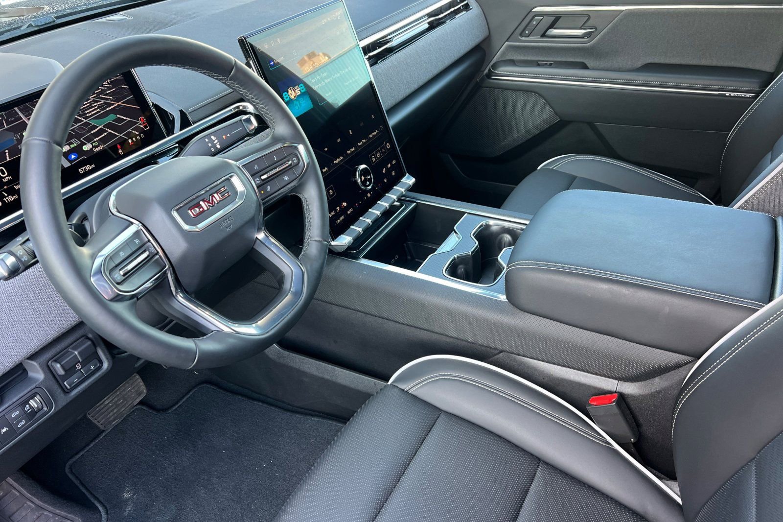 Used 2026 GMC Sierra EV Elevation w/ LPO, Elevation Dark Package image 10