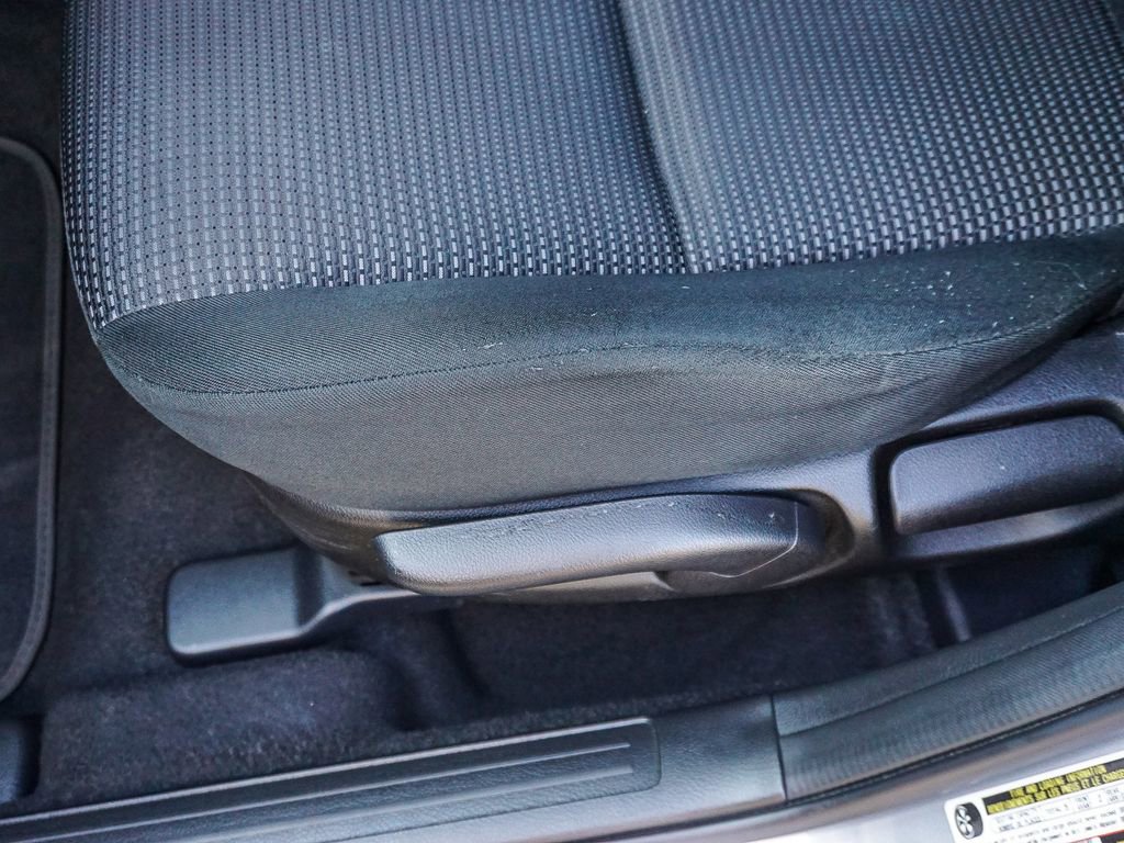 Used 2012 MAZDA MAZDA3 i Touring image 20