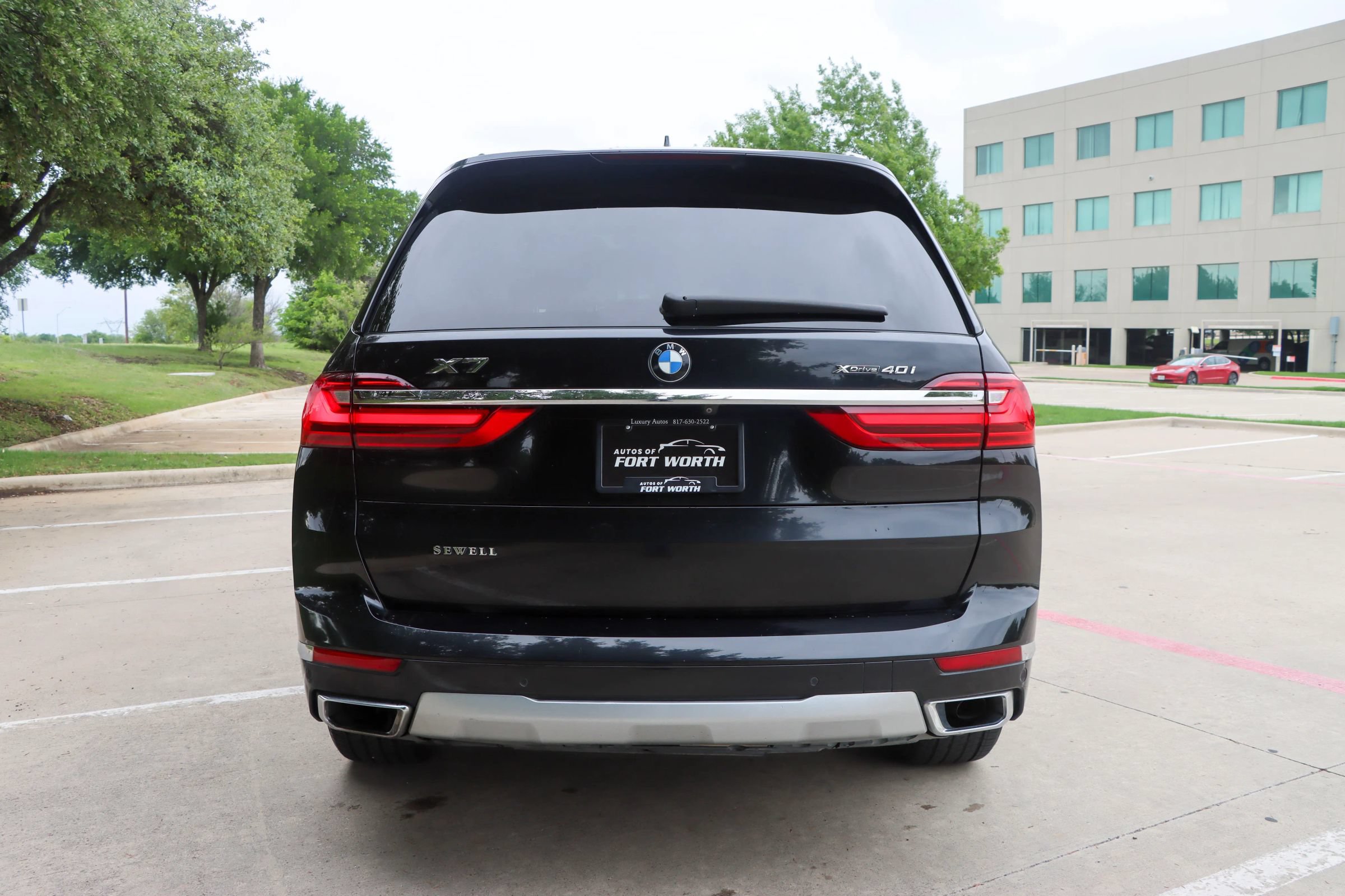Used 2019 BMW X7 xDrive40i w/ Premium Package AWD/4WD image 6