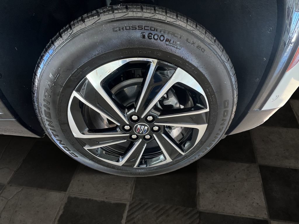 Certified 2026 Buick Enclave Sport Touring w/ Super Cruise Package image 11