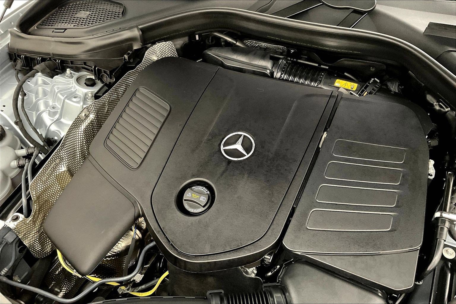 Certified 2025 Mercedes-Benz GLC 300 4MATIC image 31