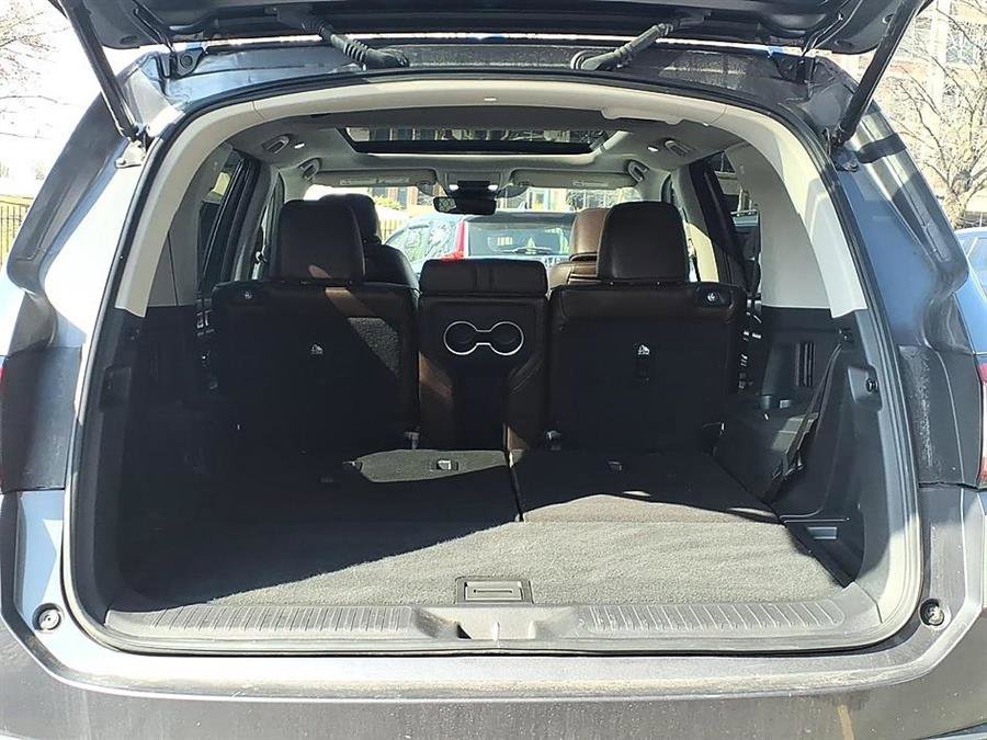 Used 2023 Honda Pilot Elite image 9