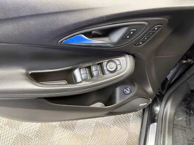 Used 2024 Buick Encore GX Avenir w/ Avenir Convenience Package image 15