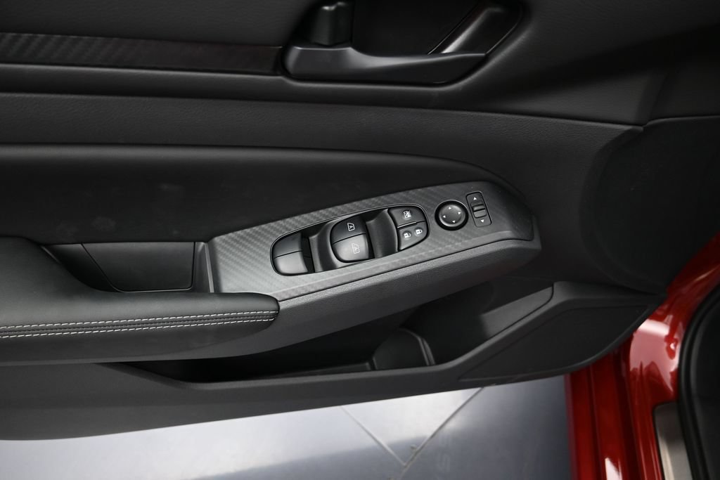 New 2026 Nissan Altima 2.5 SV w/ SV Special Edition Package FWD image 11