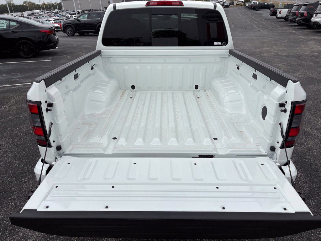 New 2027 Nissan Frontier SV RWD image 12