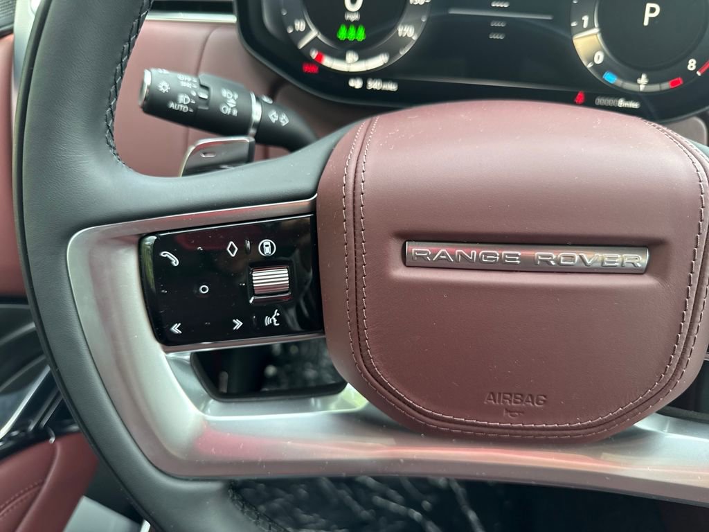 New 2025 Land Rover Range Rover SE image 20