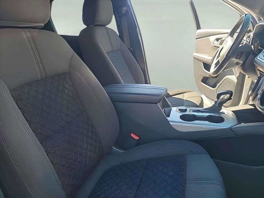 Used 2019 Chevrolet Blazer LT image 27