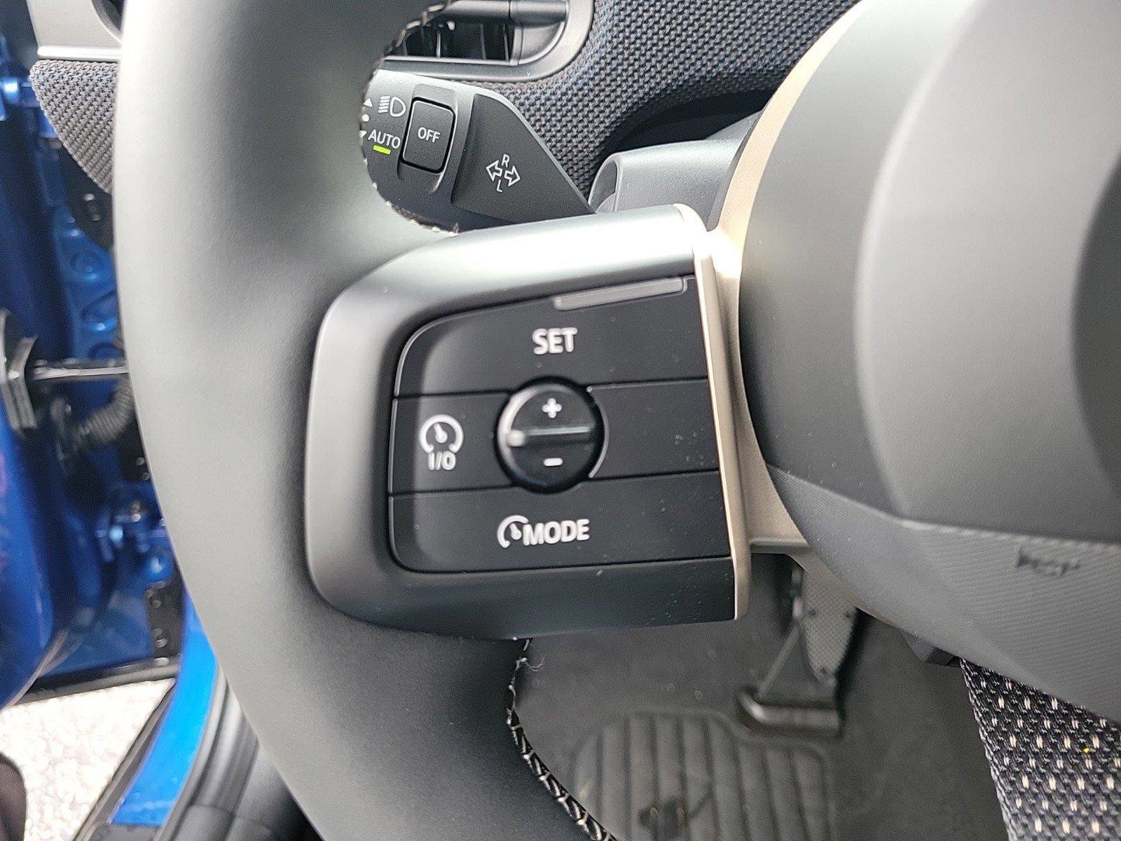 Certified 2025 MINI Cooper S FWD image 31