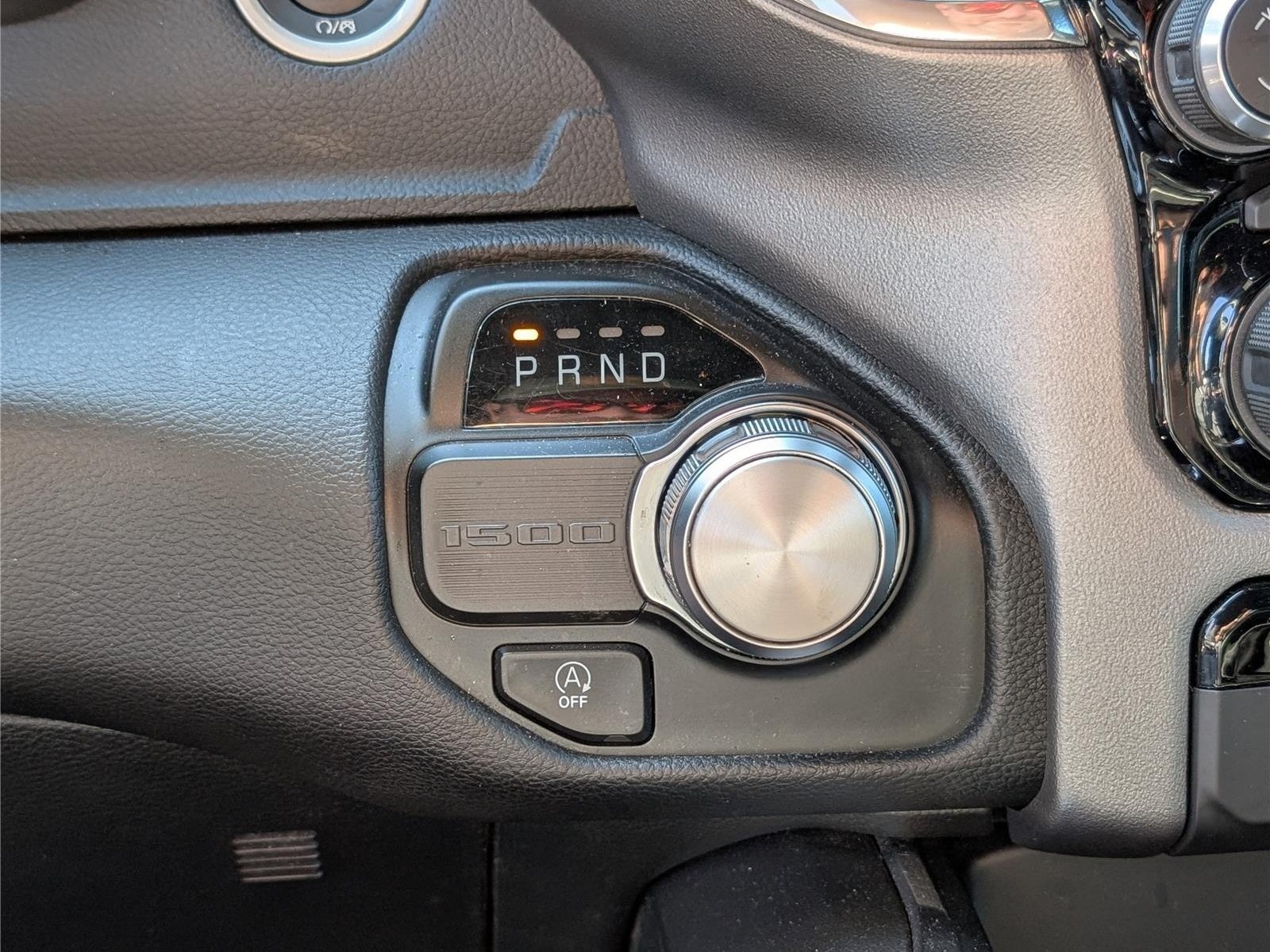 Used 2024 RAM 1500 Laramie RWD image 24