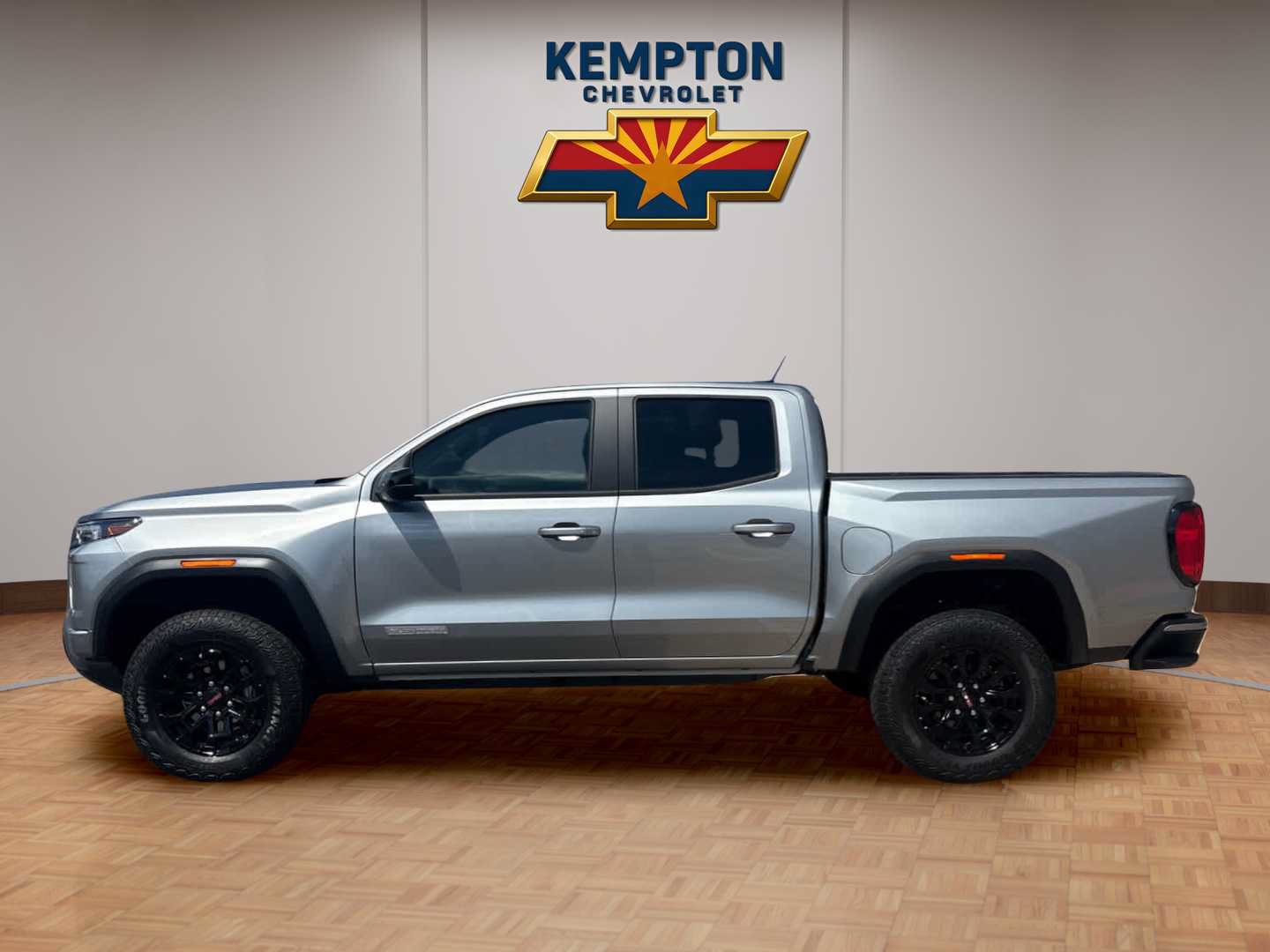 Used 2026 GMC Canyon Elevation w/ Convenience Package RWD image 3