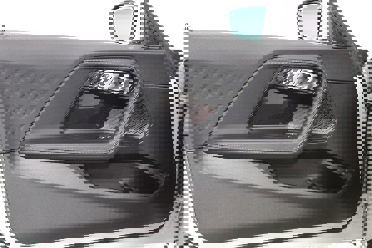 Used 2022 BMW 230i Coupe w/ Convenience Package image 24