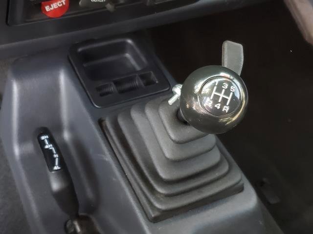 Used 2004 Jeep Wrangler Sport image 11