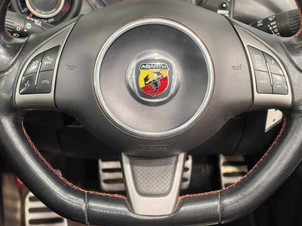 Used 2013 FIAT 500 Abarth w/ Comfort/Convenience Group FWD image 5