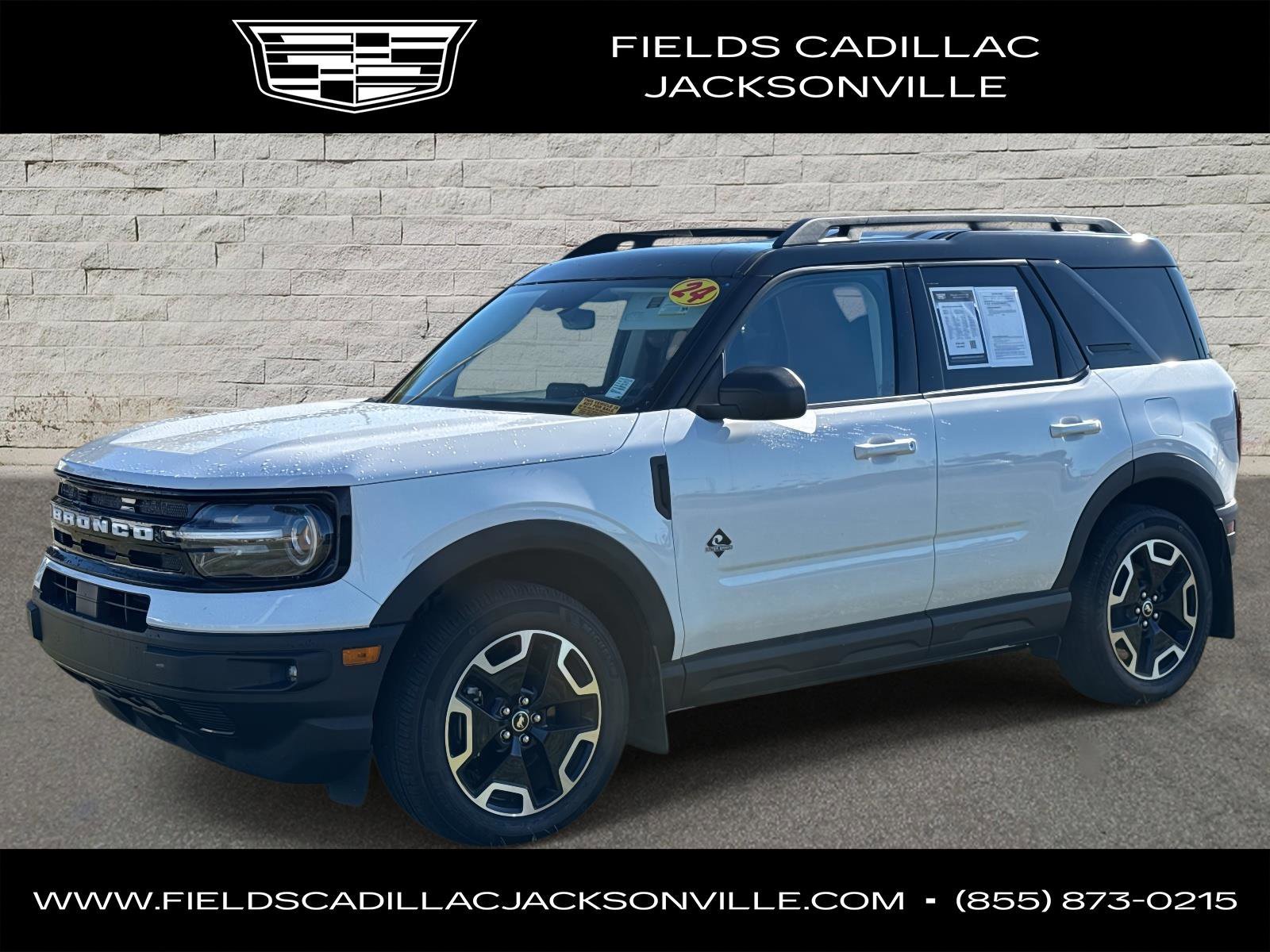 Used 2024 Ford Bronco Sport Outer Banks w/ Tech Package image 1