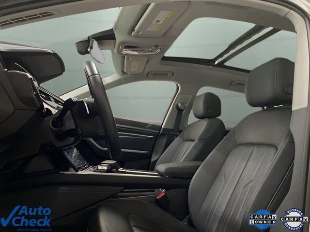 Used 2023 Audi e-tron Premium Plus w/ Premium Plus Package image 26