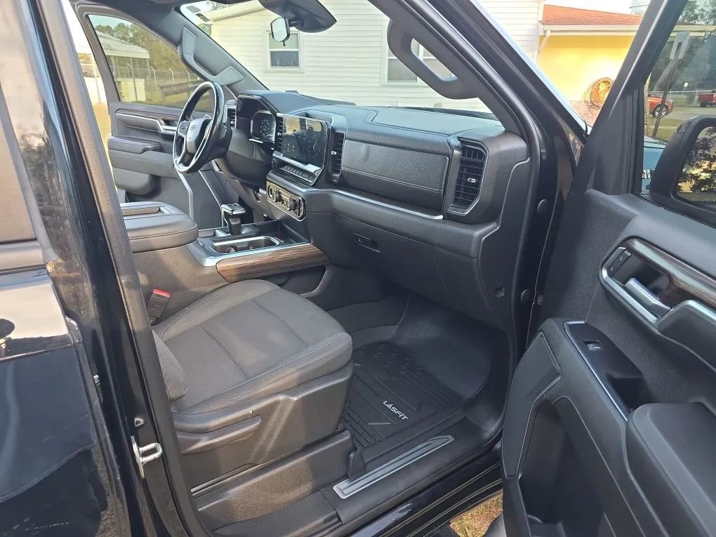 Used 2022 Chevrolet Silverado 1500 RST image 22