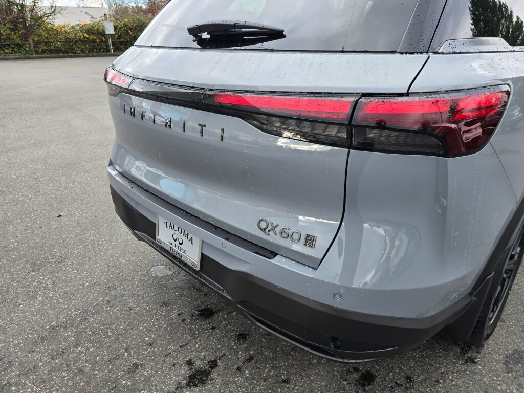 New 2026 INFINITI QX60 Sport image 13