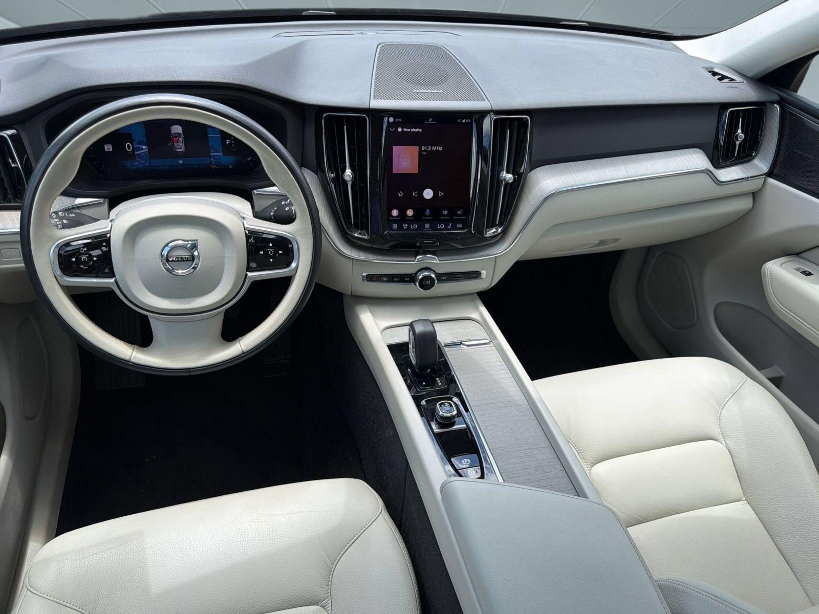 Certified 2023 Volvo XC60 B5 Plus w/ Climate Package FWD image 14