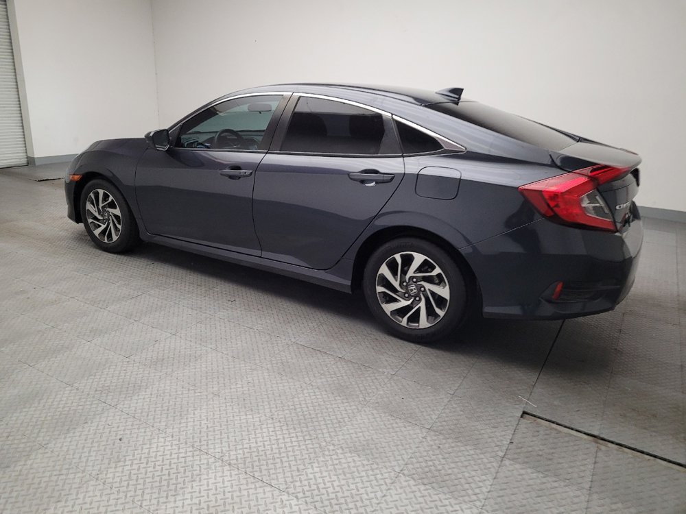 Used 2018 Honda Civic EX image 3