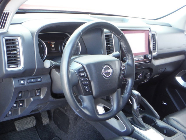 Used 2023 Nissan Frontier SV w/ SV Premium Package AWD/4WD image 23