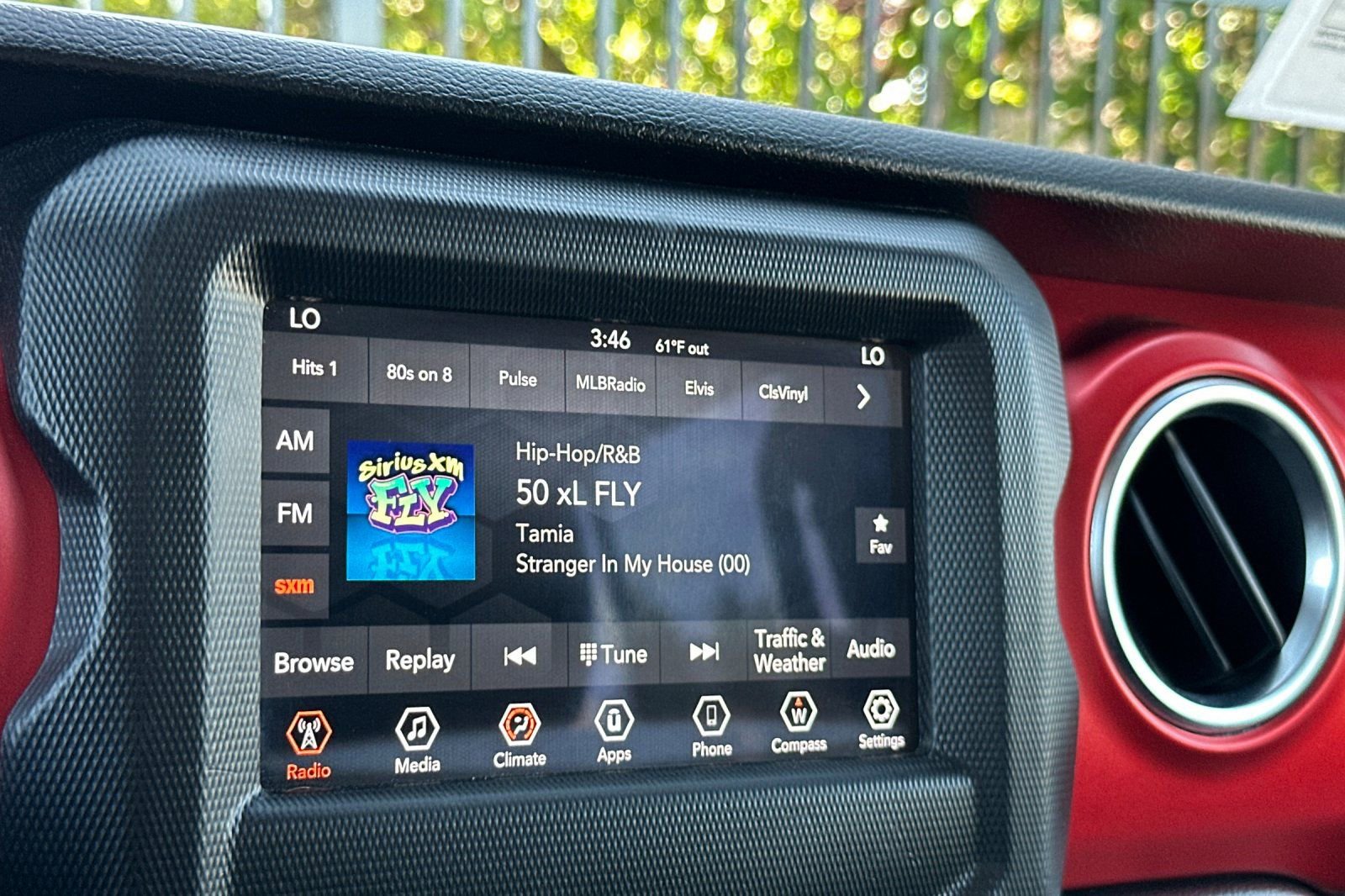 Used 2020 Jeep Gladiator Rubicon w/ Trailer Tow Package image 17