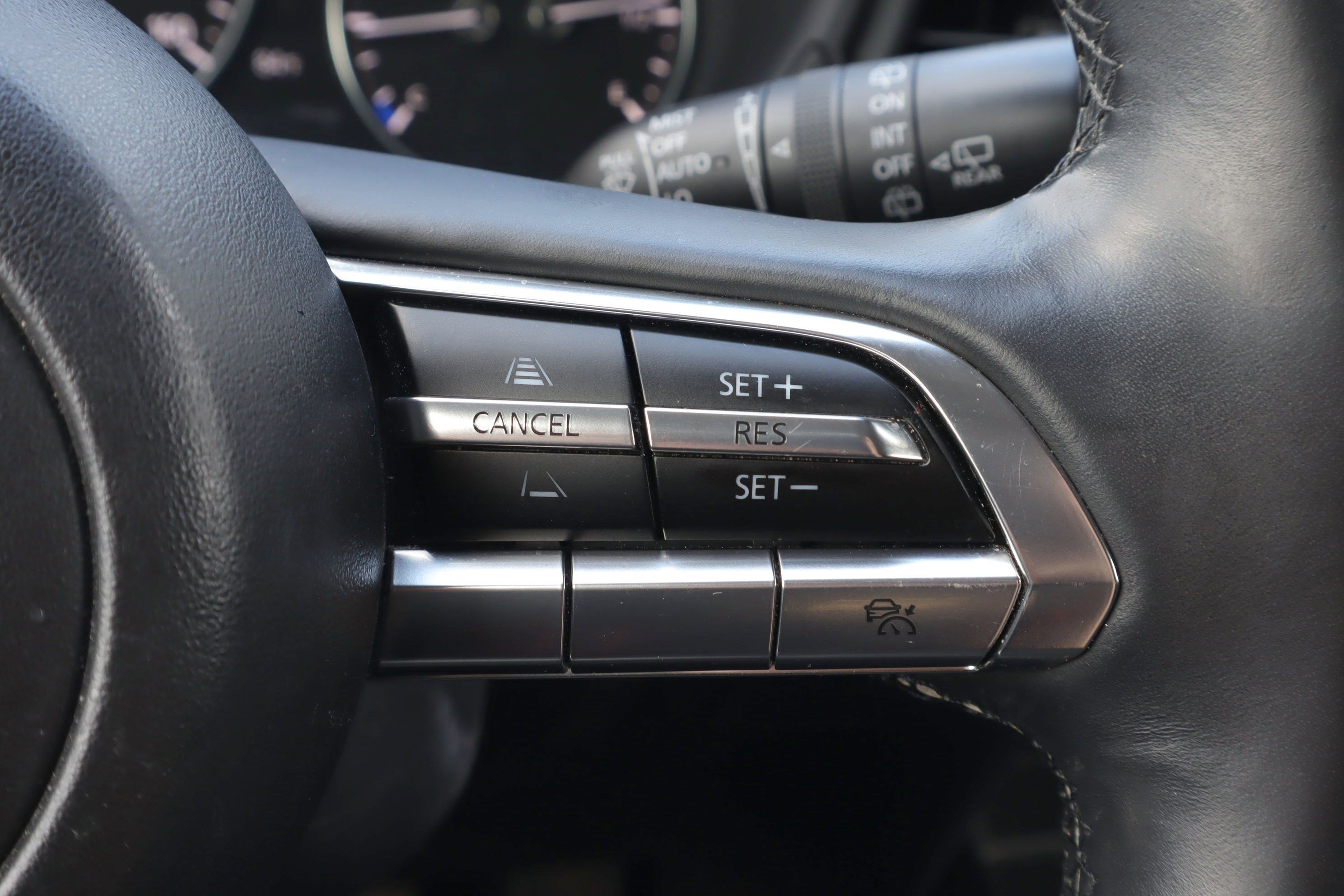 Certified 2021 MAZDA CX-30 FWD 2.5 S w/ Premium Package image 19