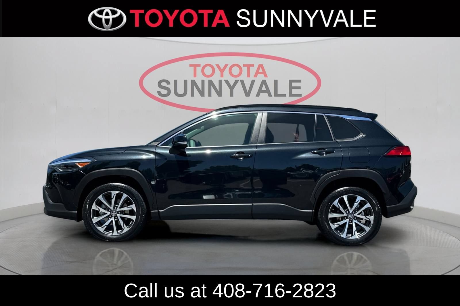 Certified 2025 Toyota Corolla Cross XLE AWD/4WD image 7