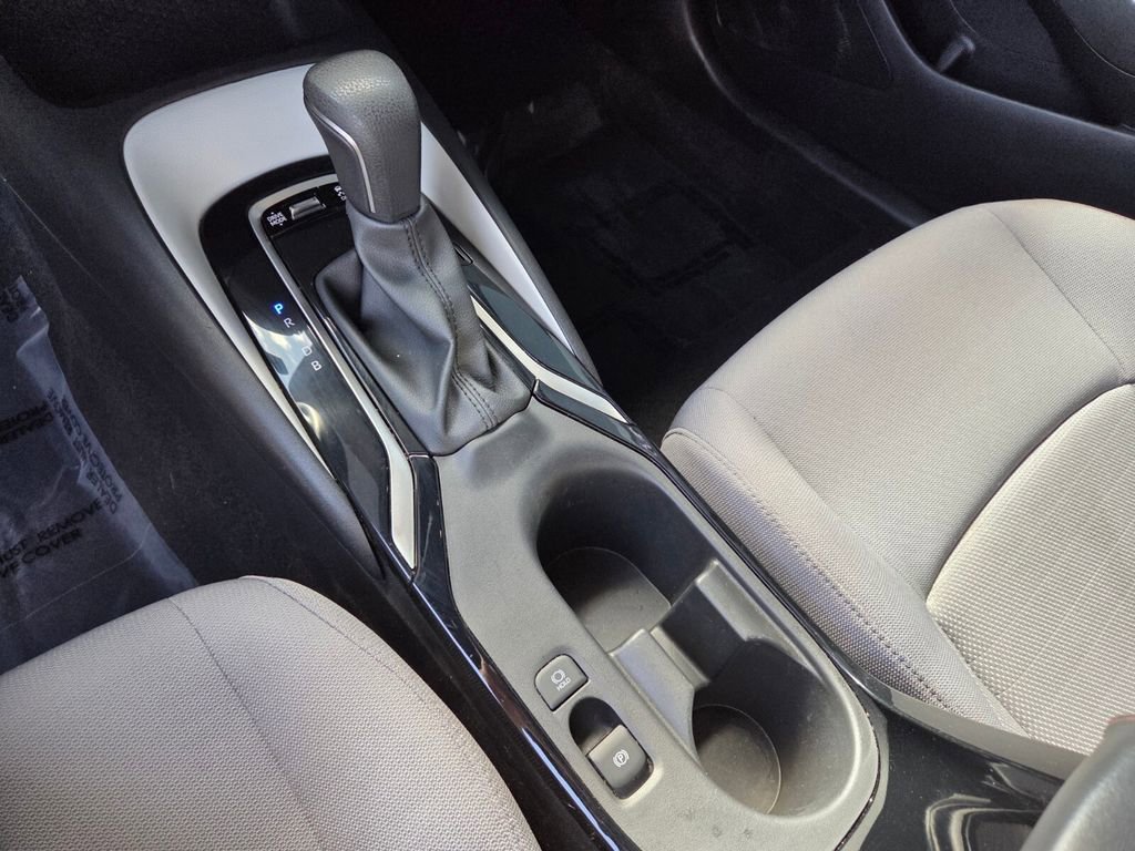 Used 2024 Toyota Corolla SE image 25