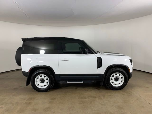 Used 2022 Land Rover Defender 90 S AWD/4WD image 7