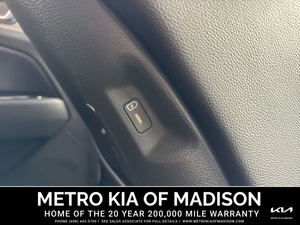 Used 2025 Kia Sportage X-Pro Prestige image 37