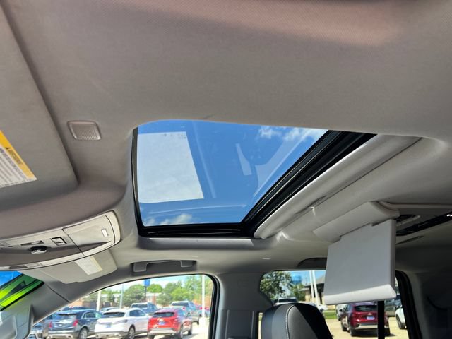 Used 2017 Chevrolet Tahoe Premier AWD/4WD image 12