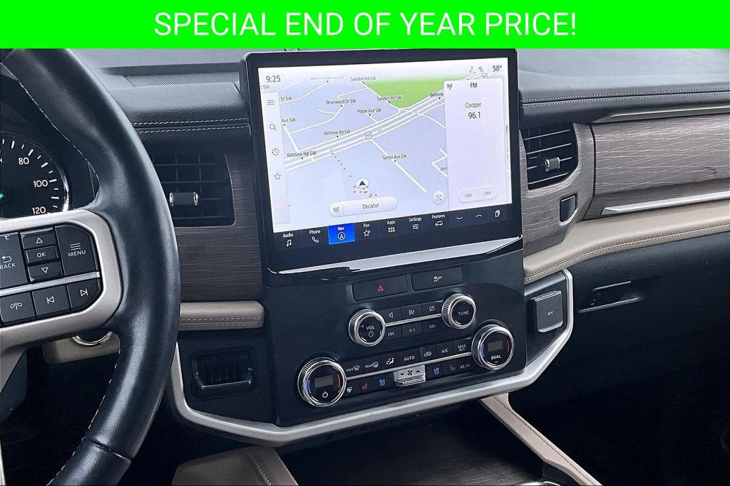 Used 2022 Ford Expedition Limited image 9
