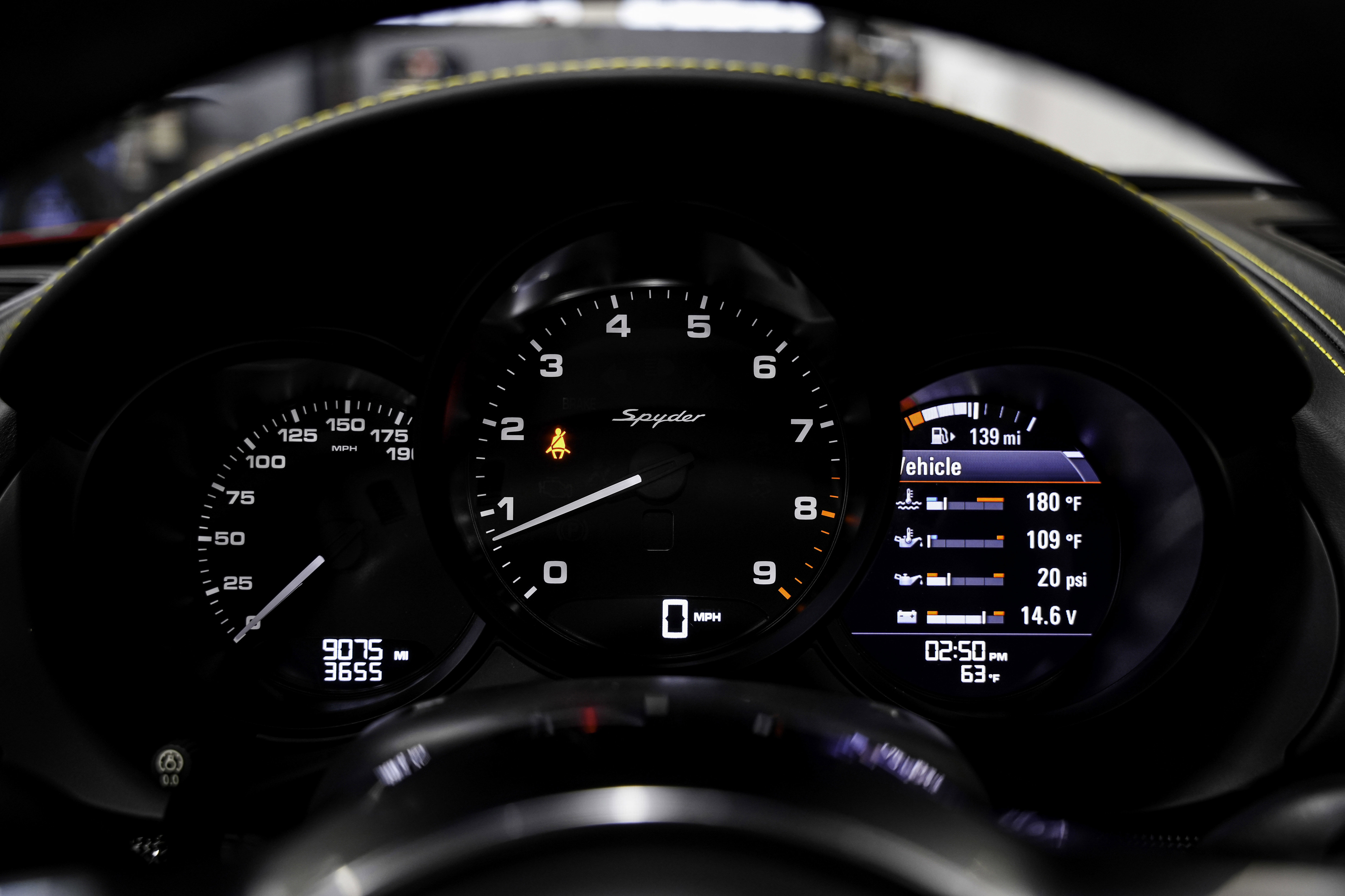 Used 2016 Porsche Boxster Spyder image 11