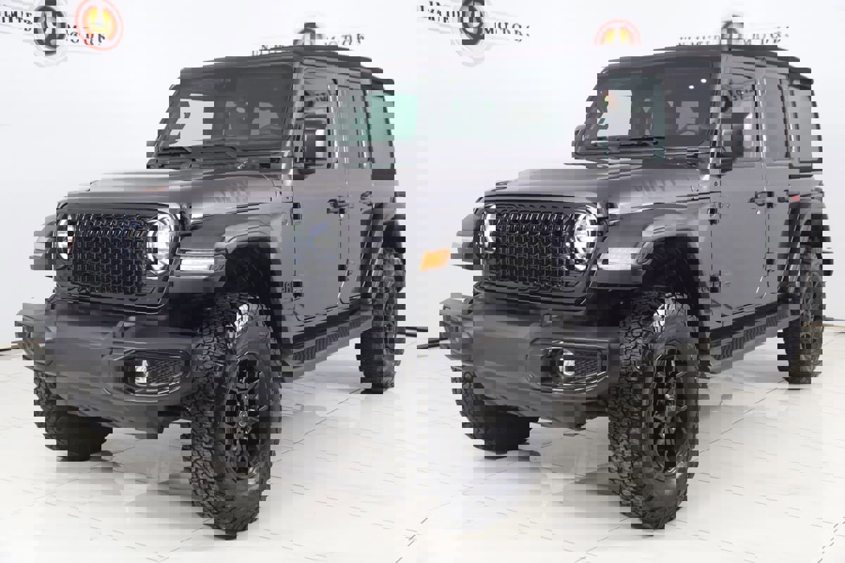 Used 2024 Jeep Wrangler Willys image 5