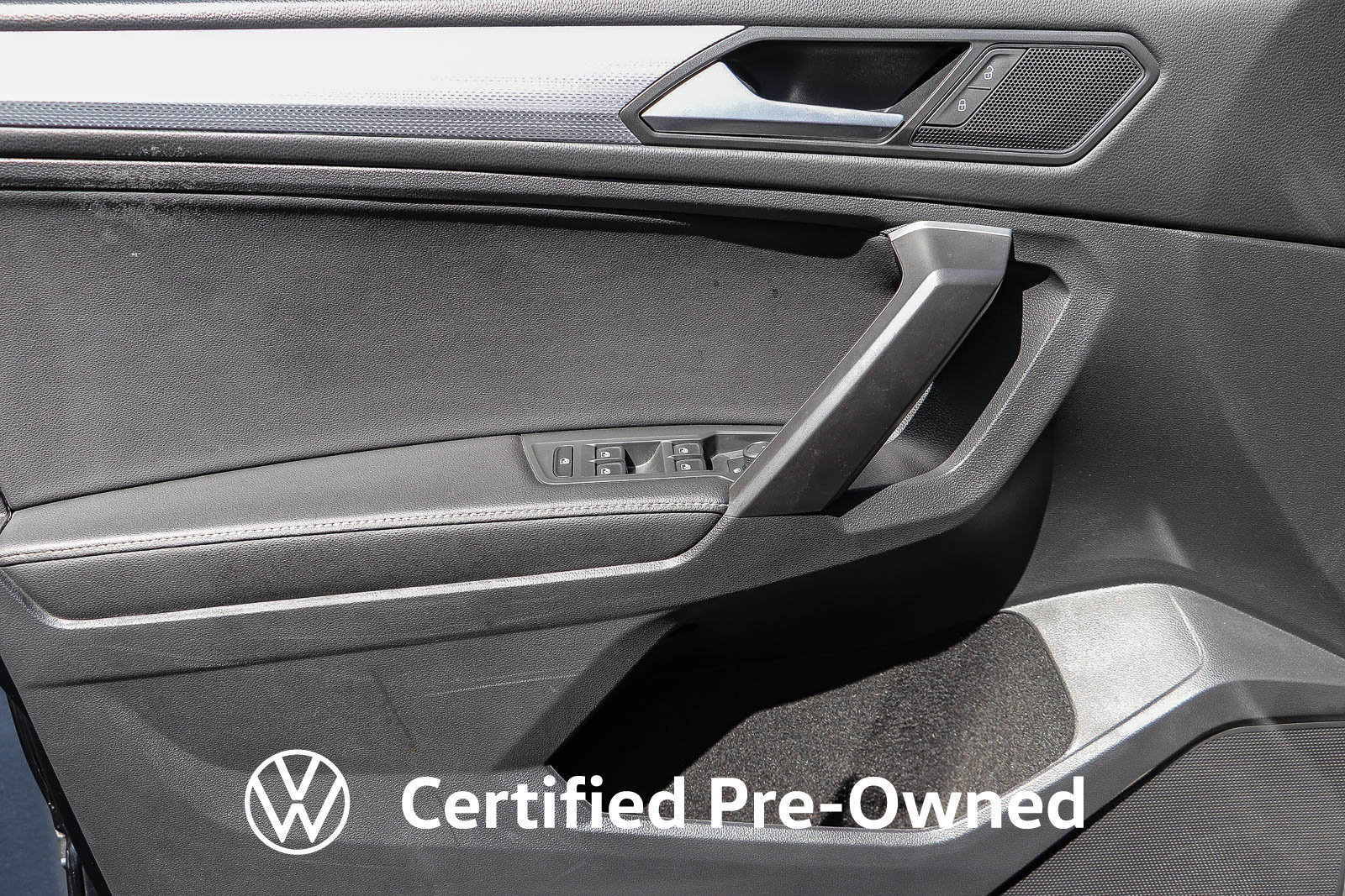 Certified 2023 Volkswagen Tiguan S FWD image 24