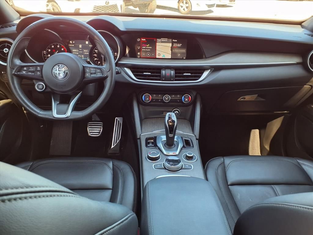 Used 2023 Alfa Romeo Stelvio Ti w/ Active Assist Plus Package AWD/4WD image 17